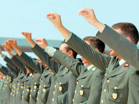 Υποβολή δικαιολογητικών για τις προκαταρκτικές εξετάσεις των Στρατιωτικών Σχολών